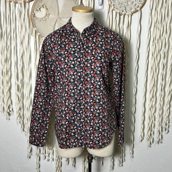 J. Crew Liberty Fabric Long Sleeve Button Down Floral Top Size 6 - Picture 3 of 12
